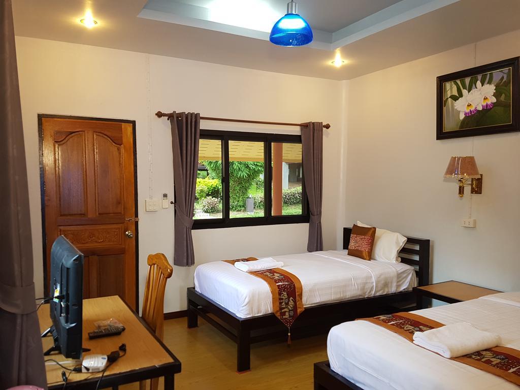 Ban Phumon Talang Resort Ban Mon Talaeng Exterior photo